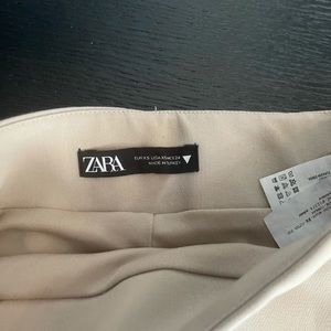 ZARA MINI SKIRT
